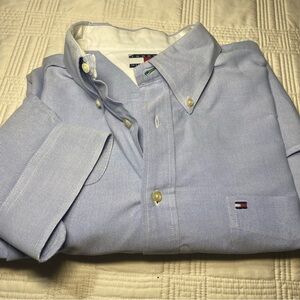 Tommy Hilfiger Men's XL Blue Oxford Button Down Shirt Long Sleeve Cotton Logo